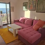 Apartman Adin